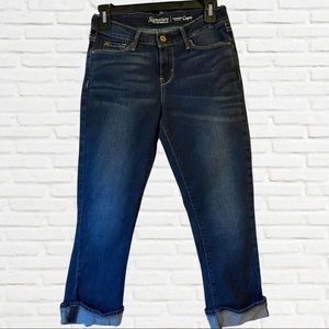 Blue Levi Capri Pants